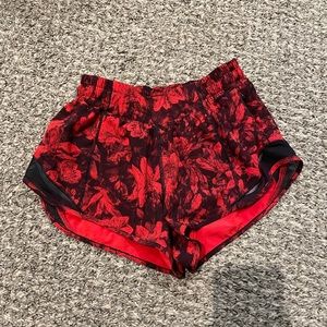 Lulu shorts size 4 good condition red